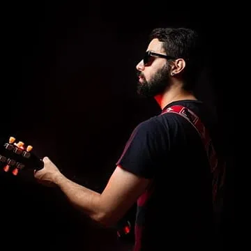 T_Regis