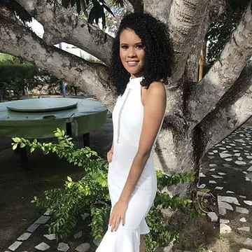 Kesia_Karine