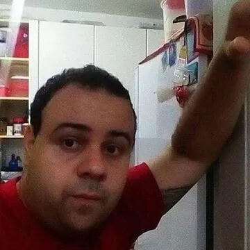 Thiago_Lacerda