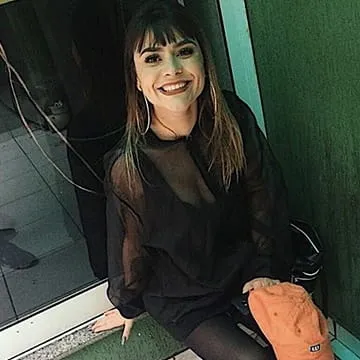 Regiane_Flores